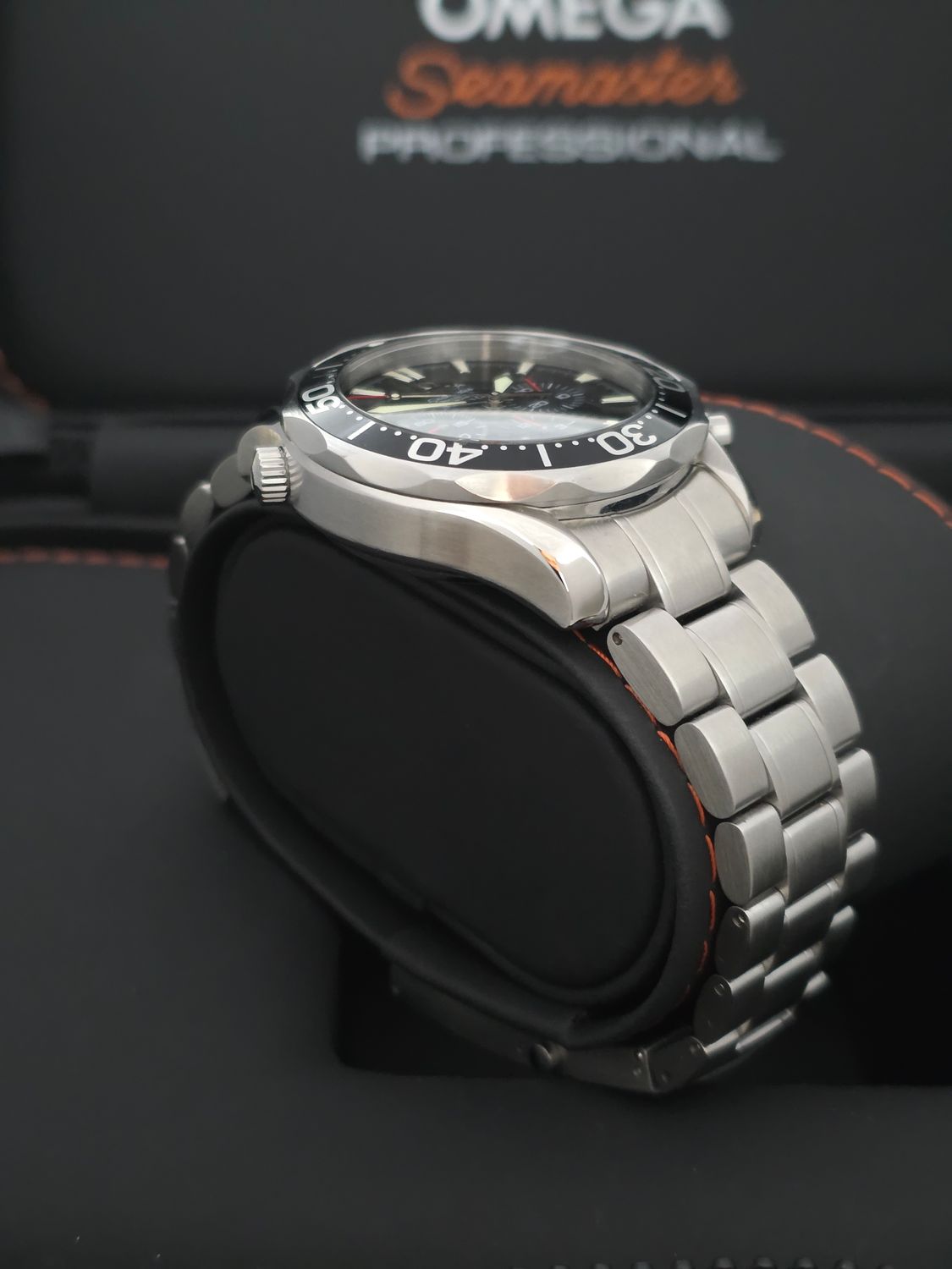 OMEGA Seamaster 300m Chronograph Black Watch - 2594.52.00 Americas Cup Edition