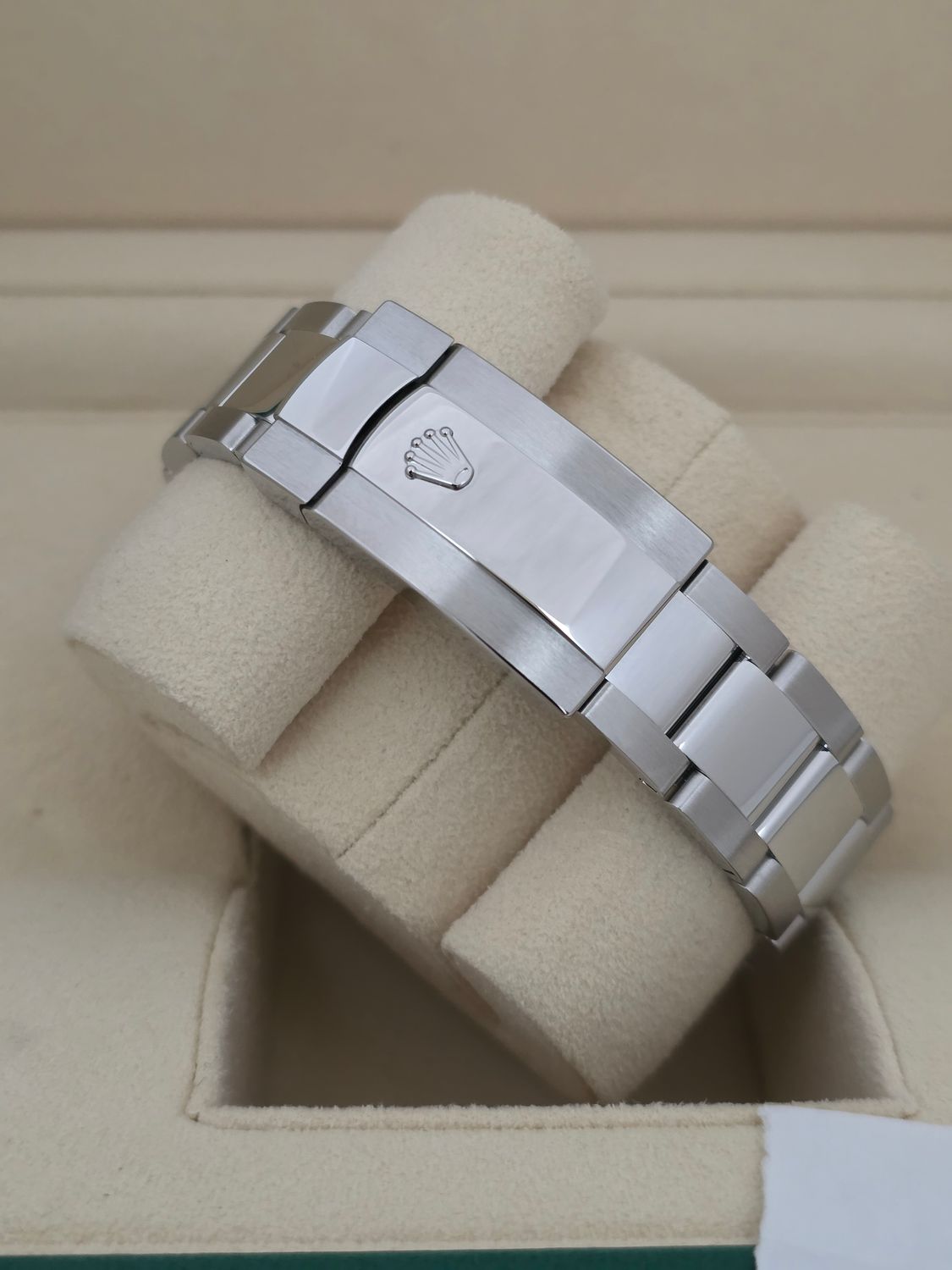 Rolex Datejust 41 Mint Green 126300, 2022 Full Set Immaculate Condition