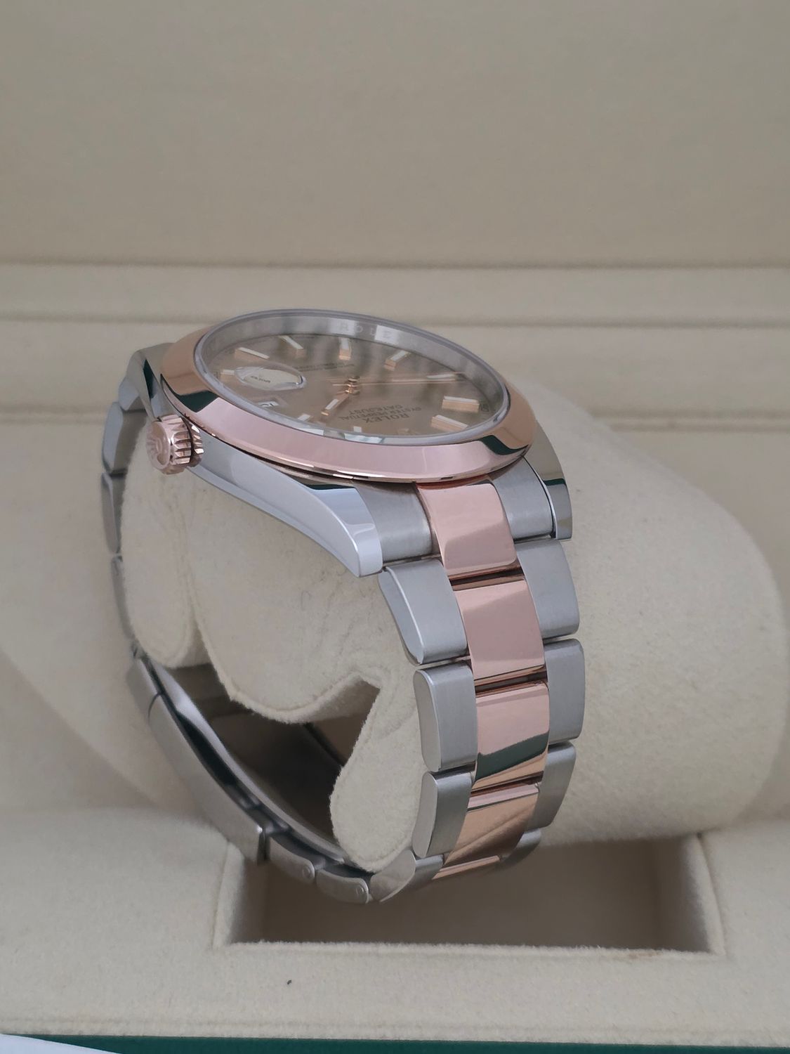 Rolex Datejust 41mm 126301 Watch, Sundust Dial Steel &amp; Everose, 2021 Full Set