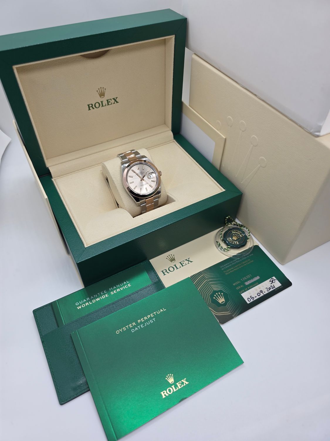 Rolex Datejust 41mm 126301 Watch, Sundust Dial Steel &amp; Everose, 2021 Full Set