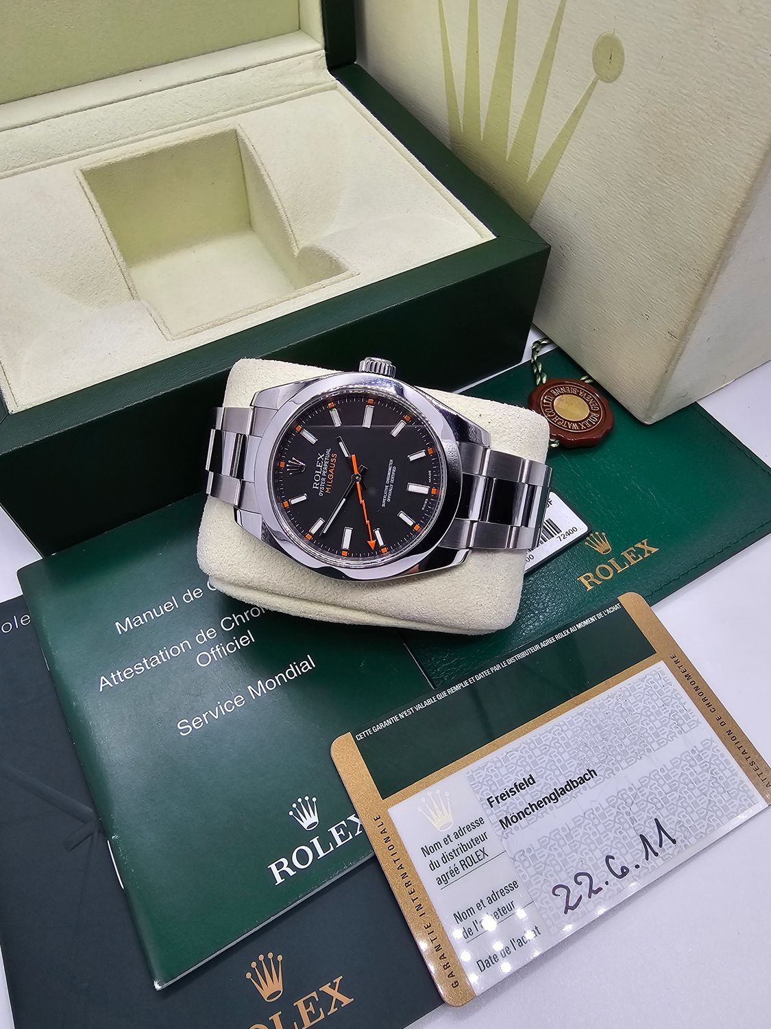 Rolex Milgauss Watch Ref 116400, Excellent Condition, Black 2011 Box &amp; Papers