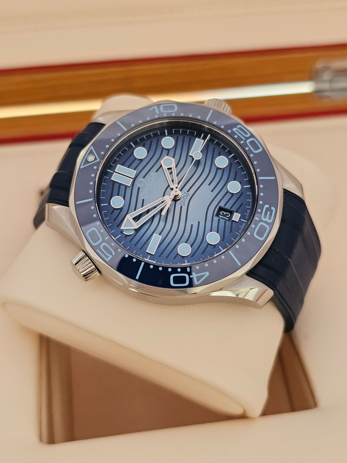 OMEGA Seamaster Diver 300M Summer Blue Watch - 210.32.42.20.03.002, 2023 Full Set