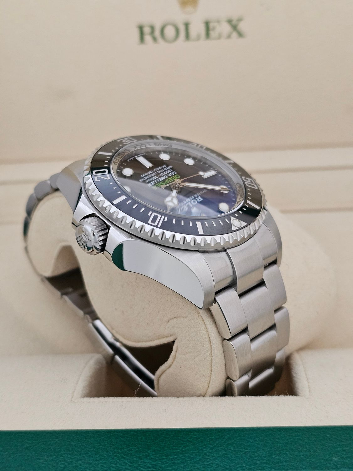 Rolex Sea-Dweller Deepsea D Blue Watch, James Cameron Ref 136660 2023 Full Set
