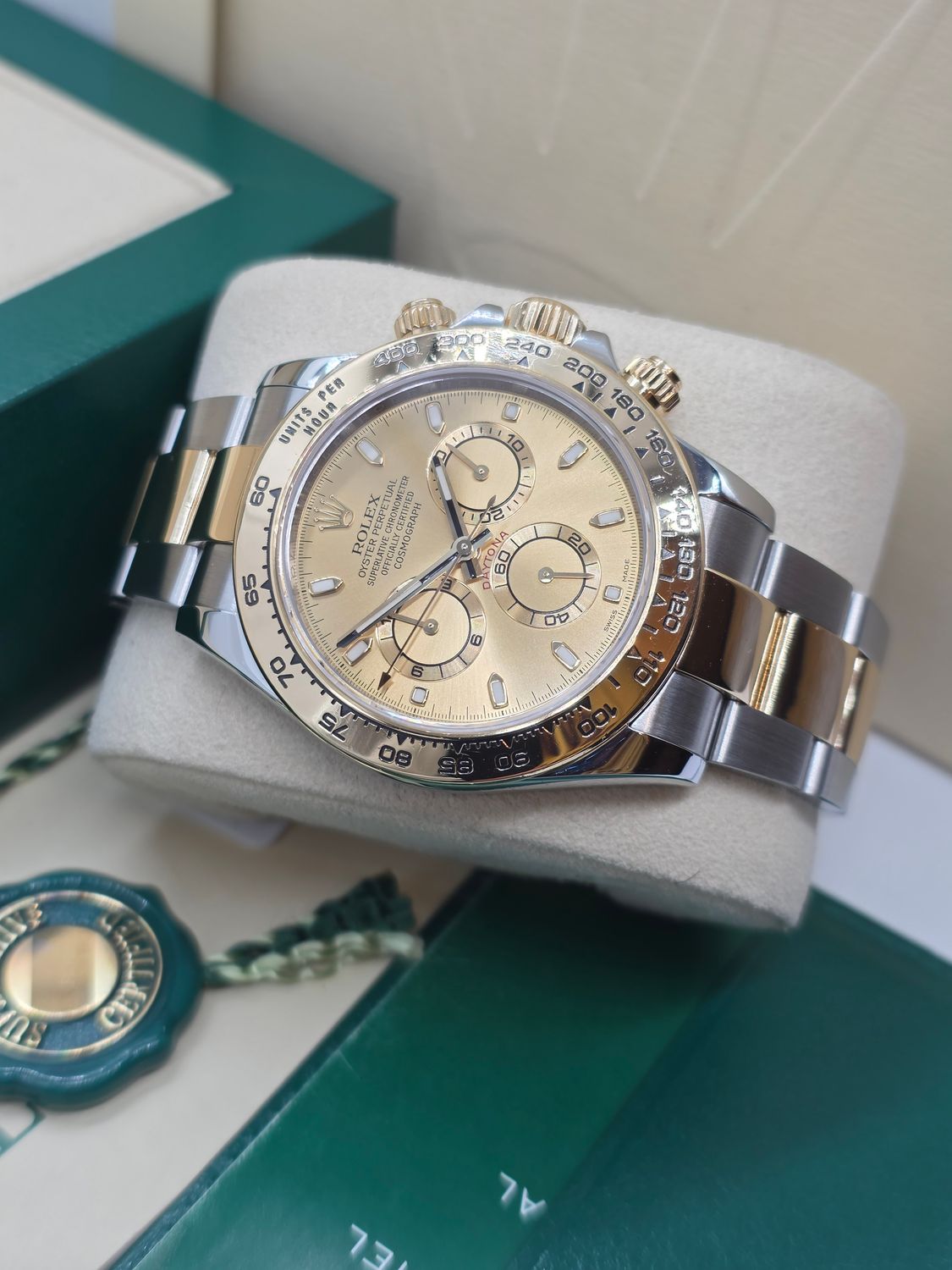 Rolex Cosmograph Daytona 116503 Champagne Dial Watch - 2016 Full Set