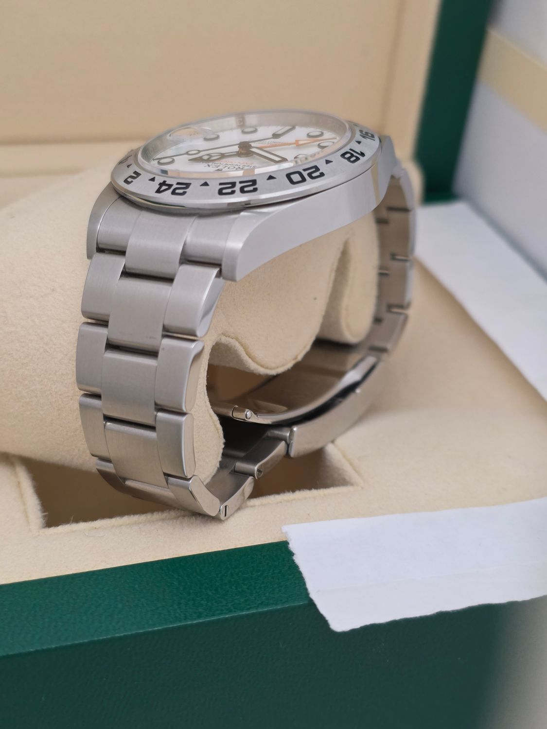 Rolex Explorer II 226570 White Polar Watch Unpolished - 2022 Full Set