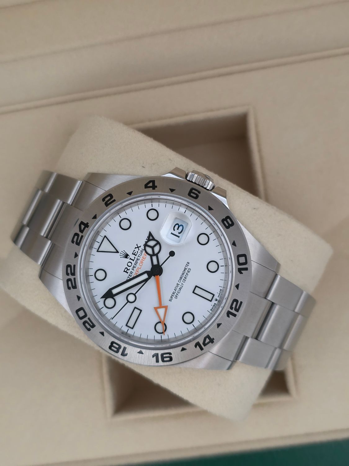 Rolex Explorer II 226570 White Polar Watch Unpolished - 2022 Full Set