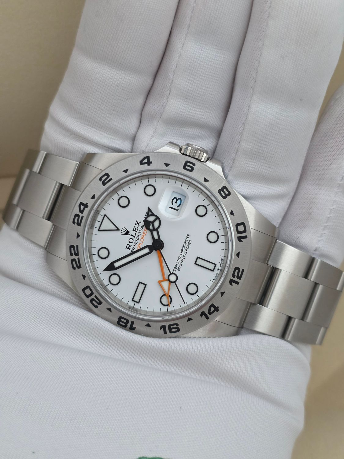 Rolex Explorer II 226570 White Polar Watch Unpolished - 2022 Full Set