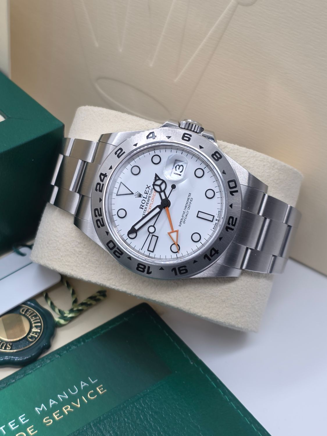 Rolex Explorer II 226570 White Polar Watch Unpolished - 2022 Full Set