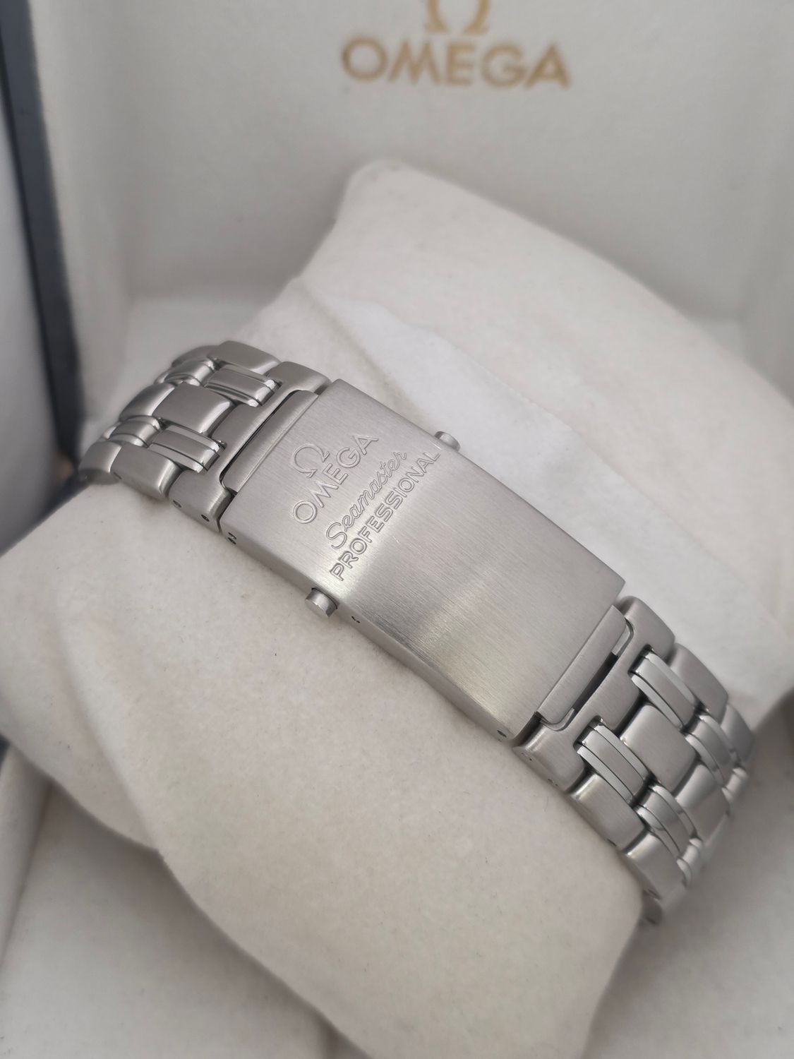 OMEGA Seamaster 300m Blue Watch - 196.1503, Box &amp; Omega Service Papers x2