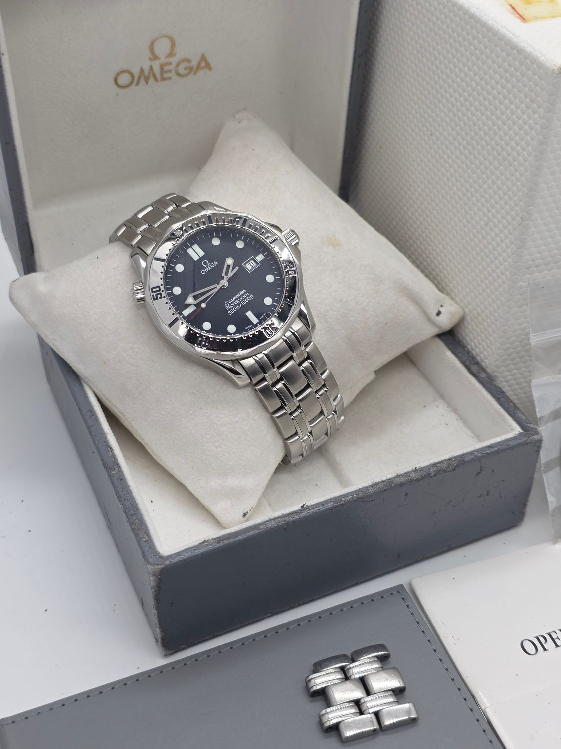 OMEGA Seamaster 300m Blue Watch - 196.1503, Box &amp; Omega Service Papers x2