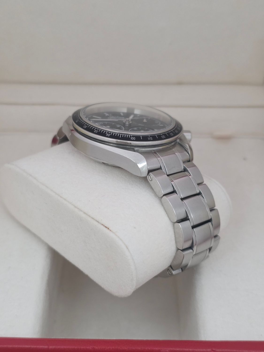 OMEGA Speedmaster Racing Black Watch - 326.30.40.50.01.001, Box &amp; Papers