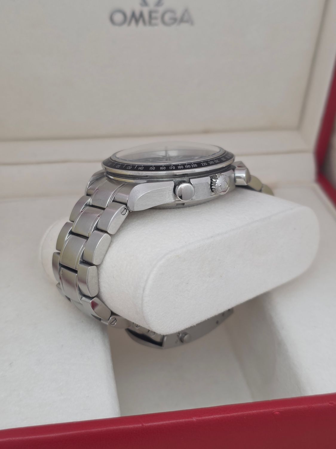 OMEGA Speedmaster Racing Black Watch - 326.30.40.50.01.001, Box &amp; Papers