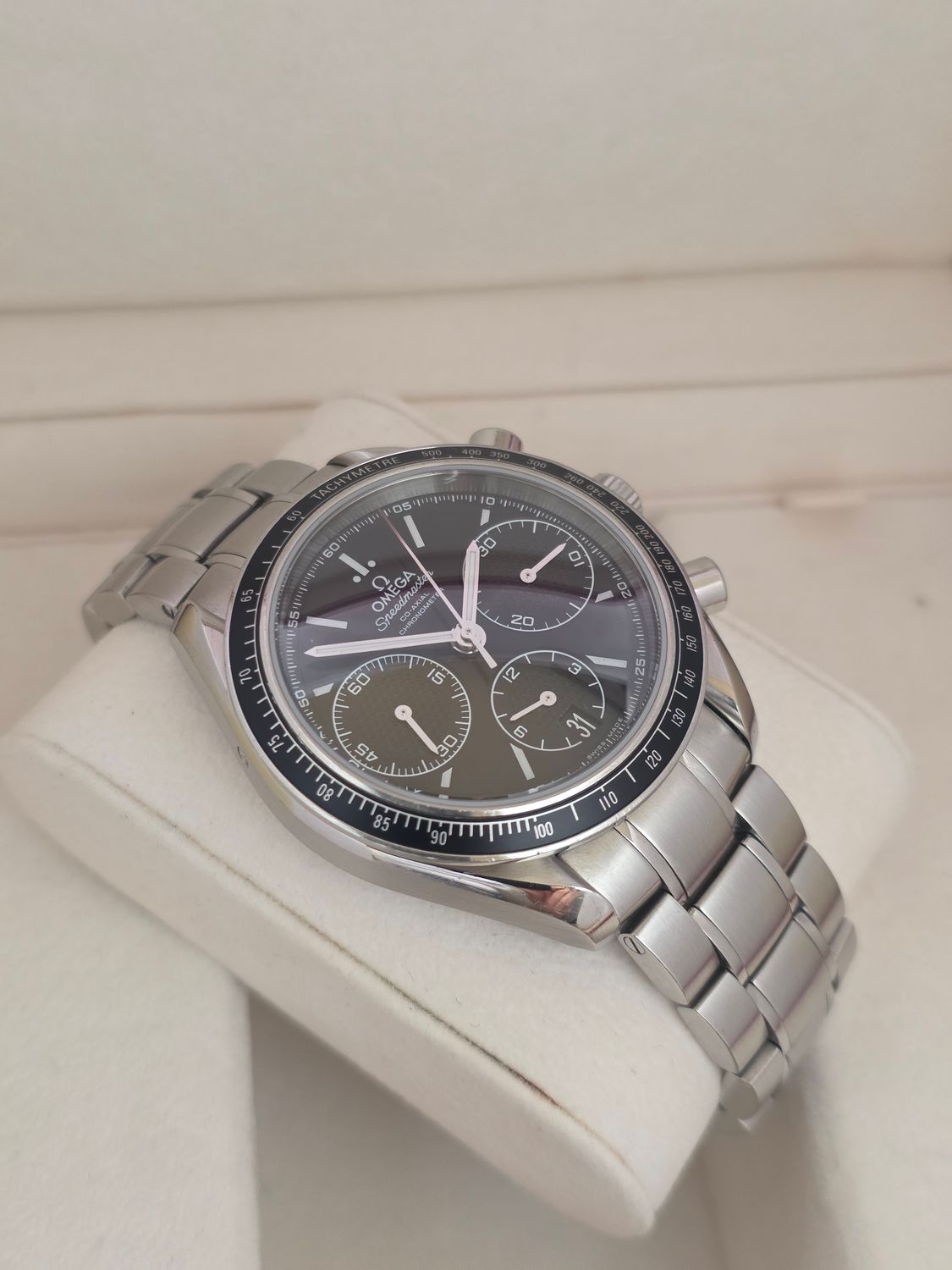OMEGA Speedmaster Racing Black Watch - 326.30.40.50.01.001, Box &amp; Papers