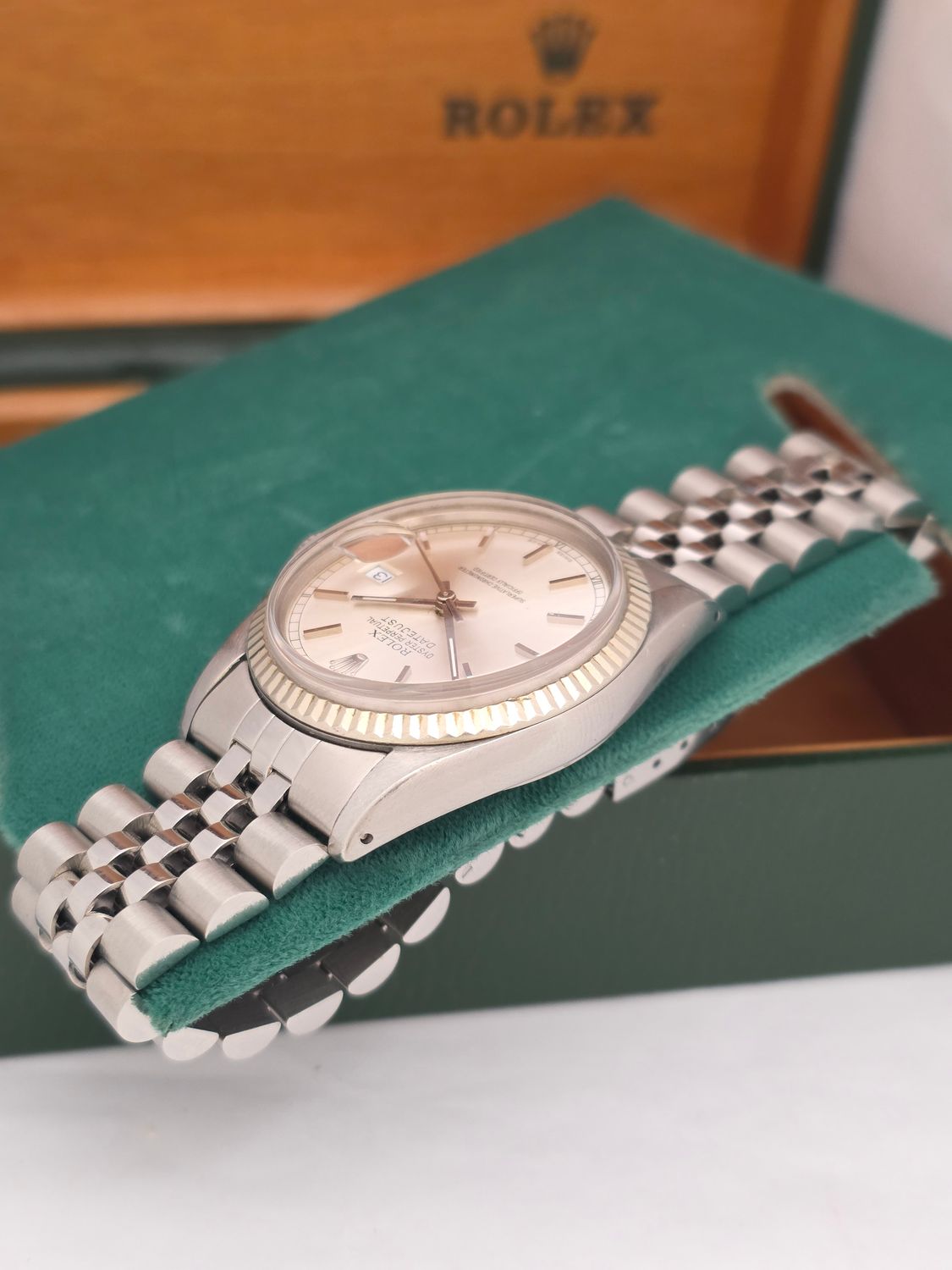 Rolex Datejust 16014 Silver Dial, 36mm 1982 Original Box &amp; Papers