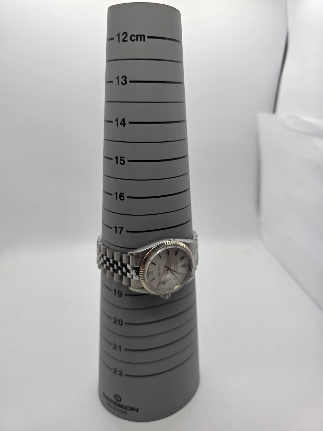 Rolex Datejust 16014 Silver Dial, 36mm 1982 Original Box &amp; Papers