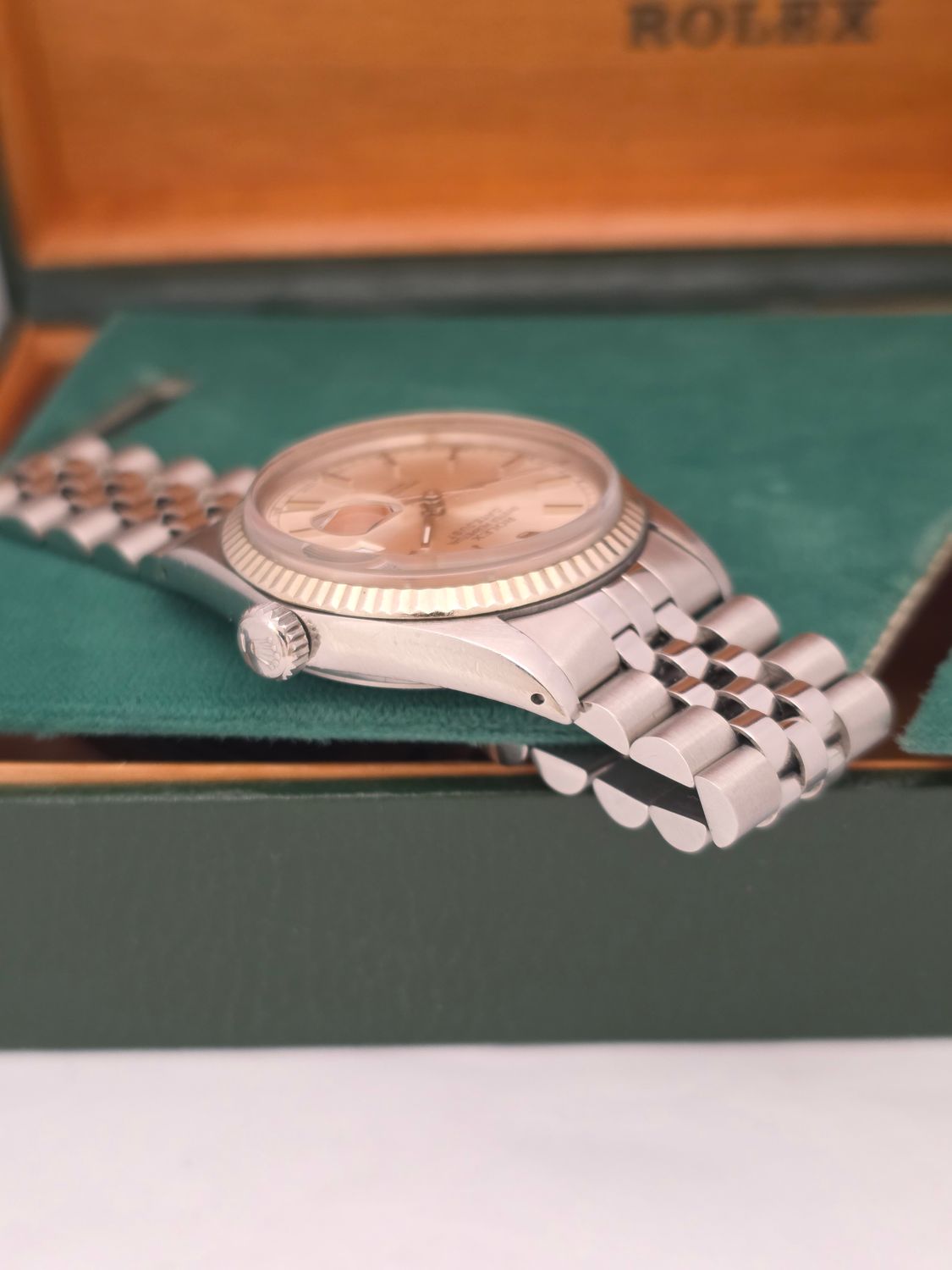 Rolex Datejust 16014 Silver Dial, 36mm 1982 Original Box &amp; Papers