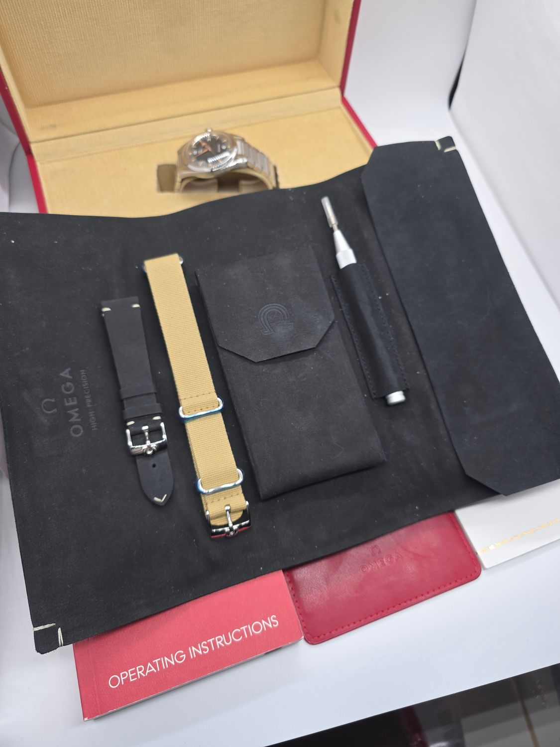 OMEGA Railmaster Trilogy 1957 60th Anniversary Black Watch - 220.10.38.20.01.002