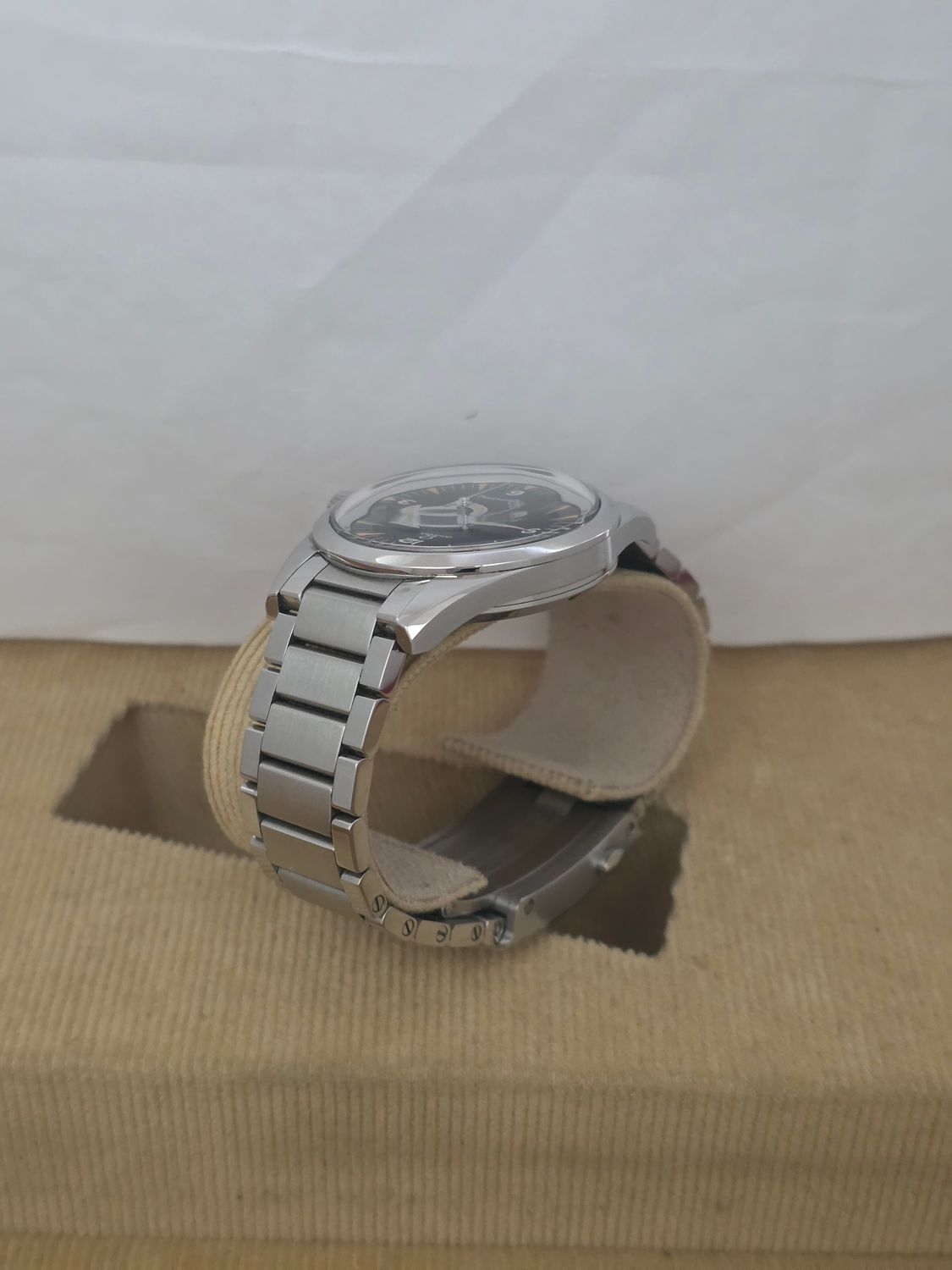 OMEGA Railmaster Trilogy 1957 60th Anniversary Black Watch - 220.10.38.20.01.002