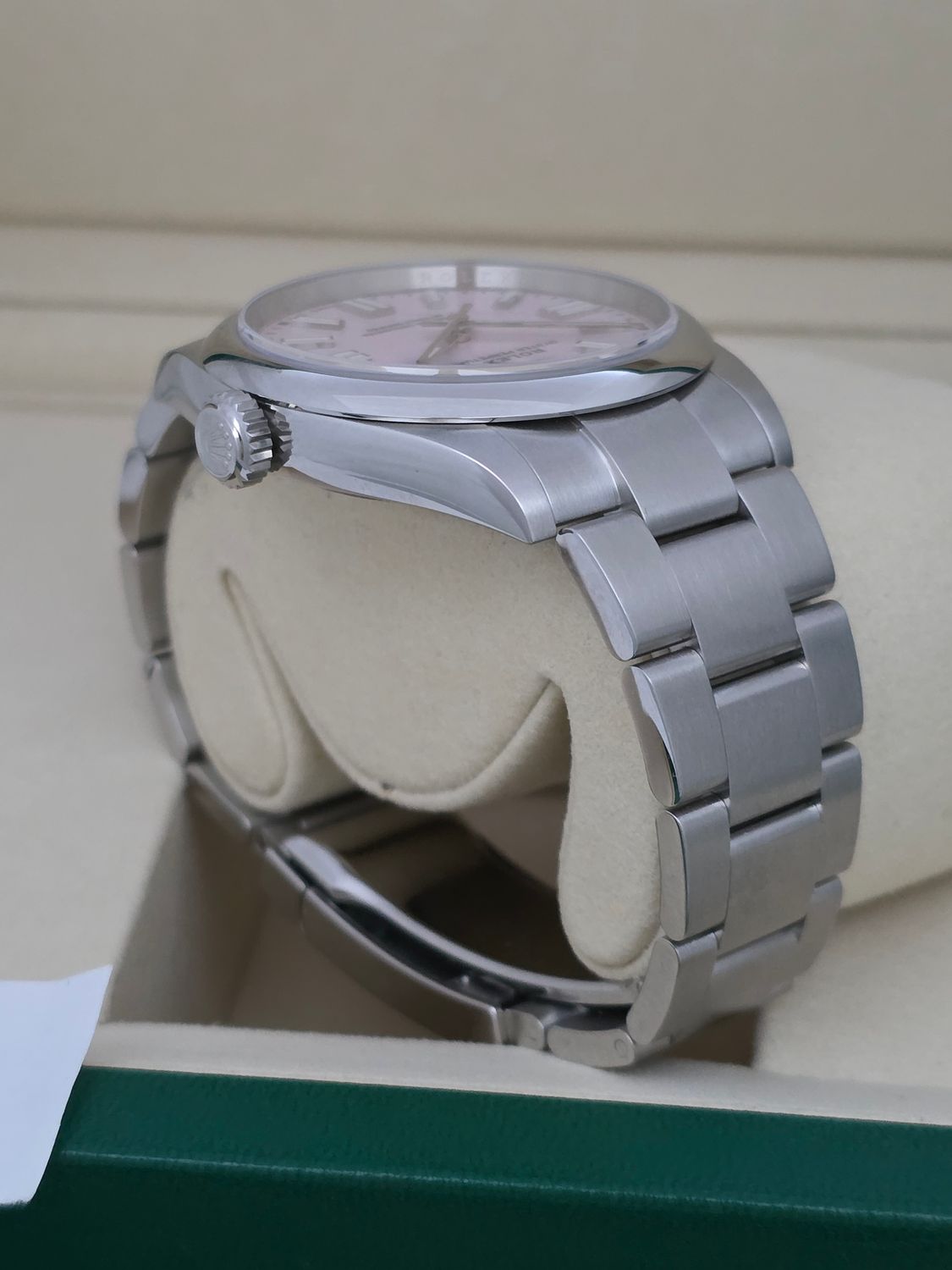 Rolex Oyster Perpetual Candy Pink 41mm, Ref 134300 - 2026 Full Set, Unworn