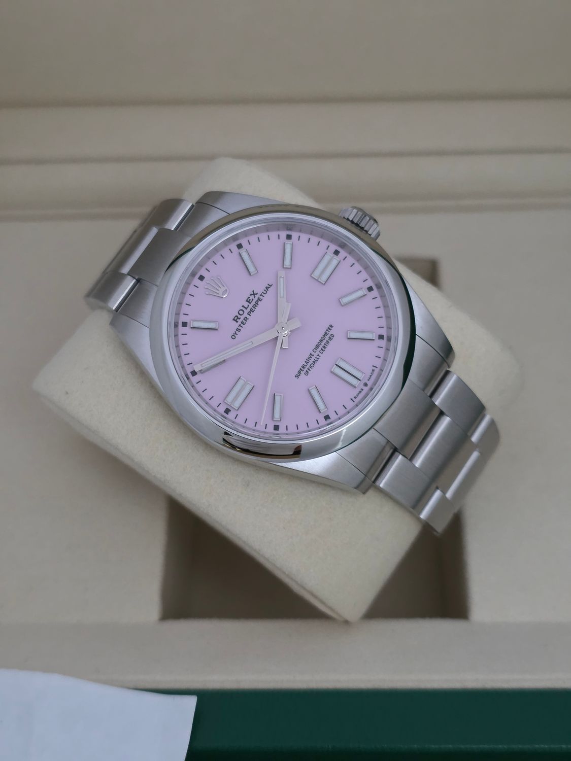 Rolex Oyster Perpetual Candy Pink 41mm, Ref 134300 - 2026 Full Set, Unworn
