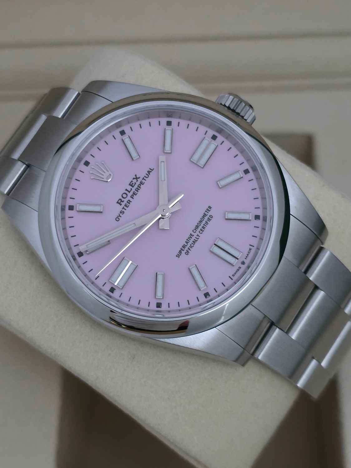 Rolex Oyster Perpetual Candy Pink 41mm, Ref 134300 - 2026 Full Set, Unworn