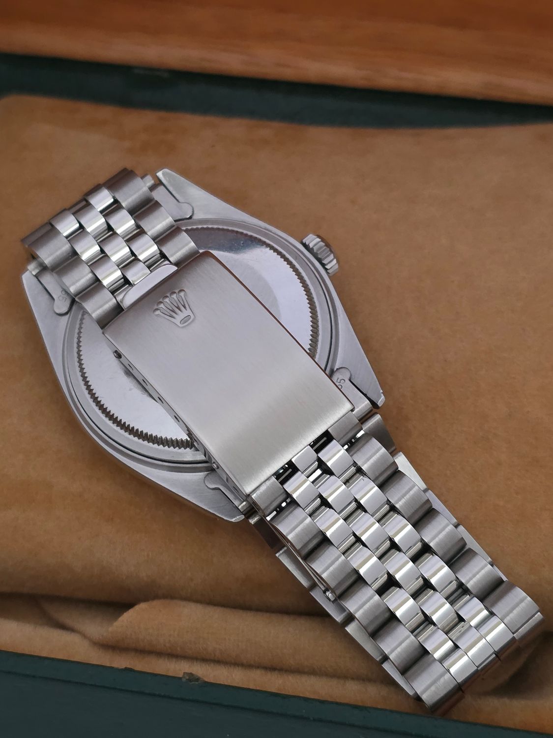 Rolex Datejust 16014 Silver Linen Dial, 36mm 1978 Box &amp; Papers