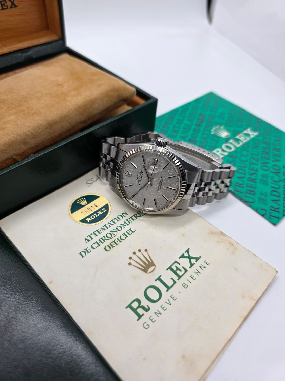 Rolex Datejust 16014 Silver Linen Dial, 36mm 1978 Box &amp; Papers