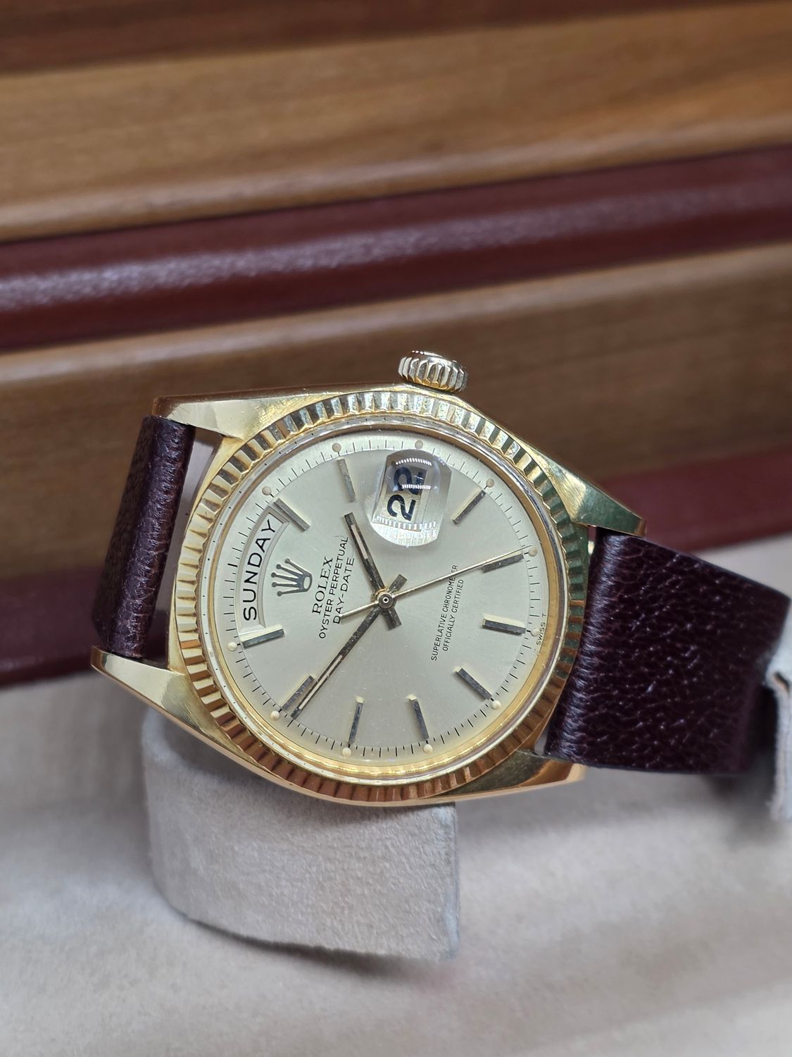 Rolex DayDate 1803 36mm, 18K Gold Original Dial, Circa 1968 Box &amp; Booklets