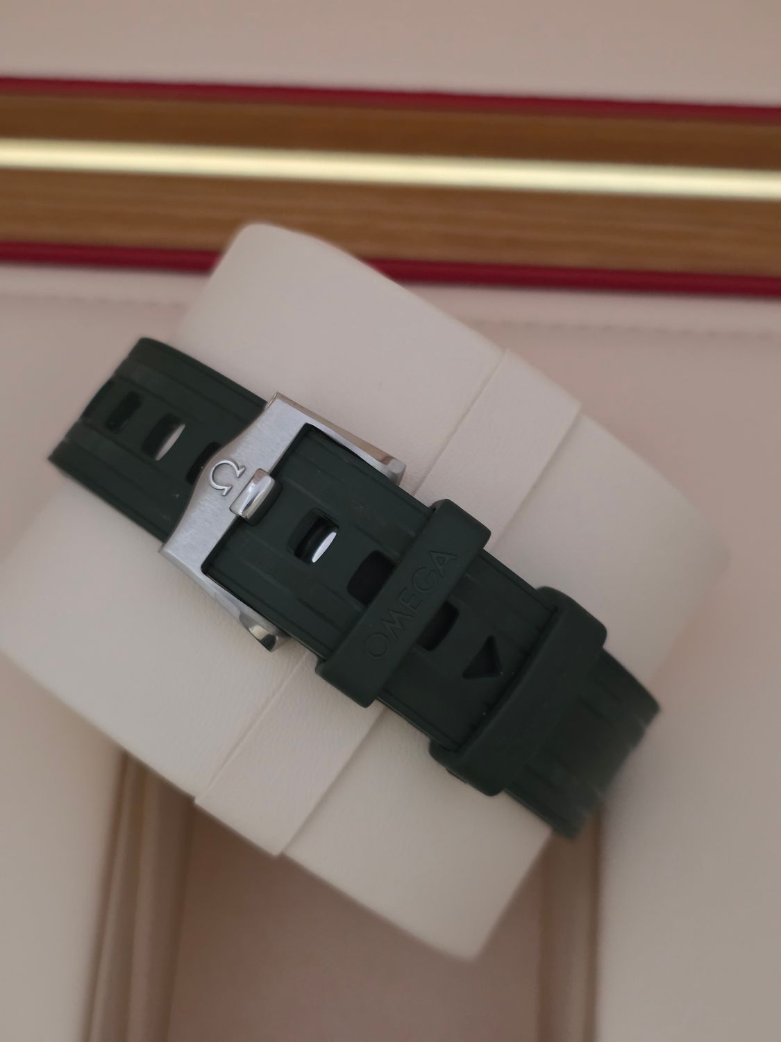 OMEGA Seamaster Diver 300m Green Watch - 210.32.42.20.10.001, 2022 Full Set