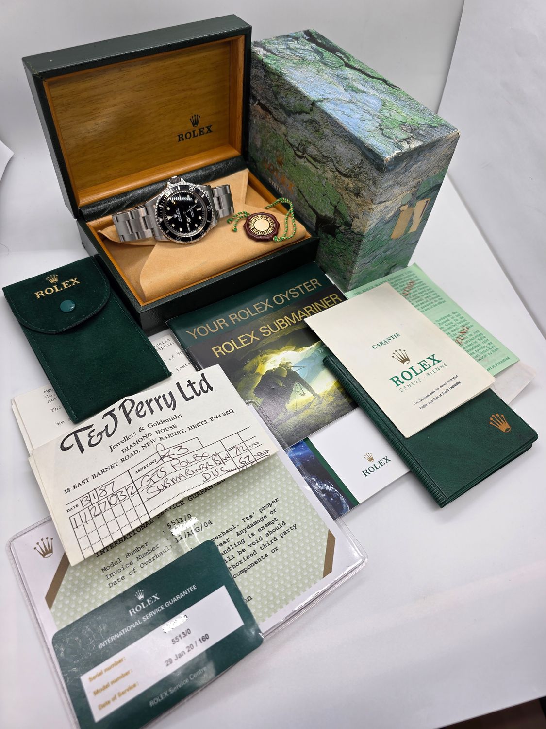 Rolex Submariner 5513 Black Watch, 1987 Full Set, Collectors Set