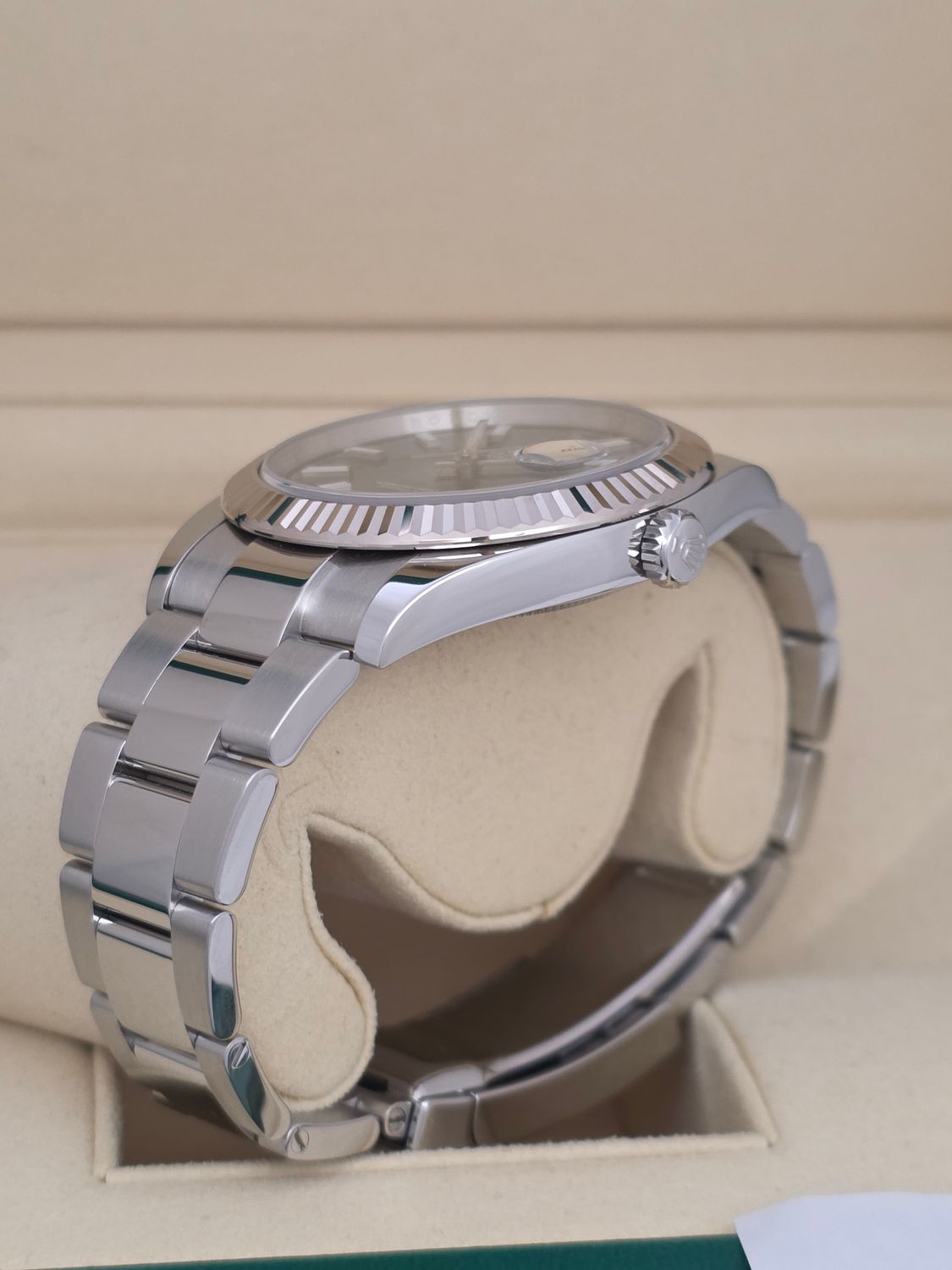 Rolex Datejust 41 126334 Mint Green Dial 2024 Box/Papers/Receipt