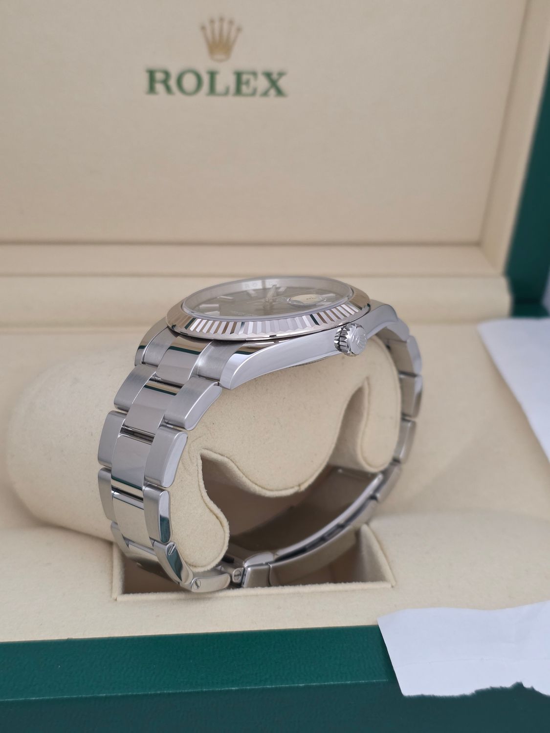 Rolex Datejust 41 126334 Mint Green Dial 2024 Box/Papers/Receipt