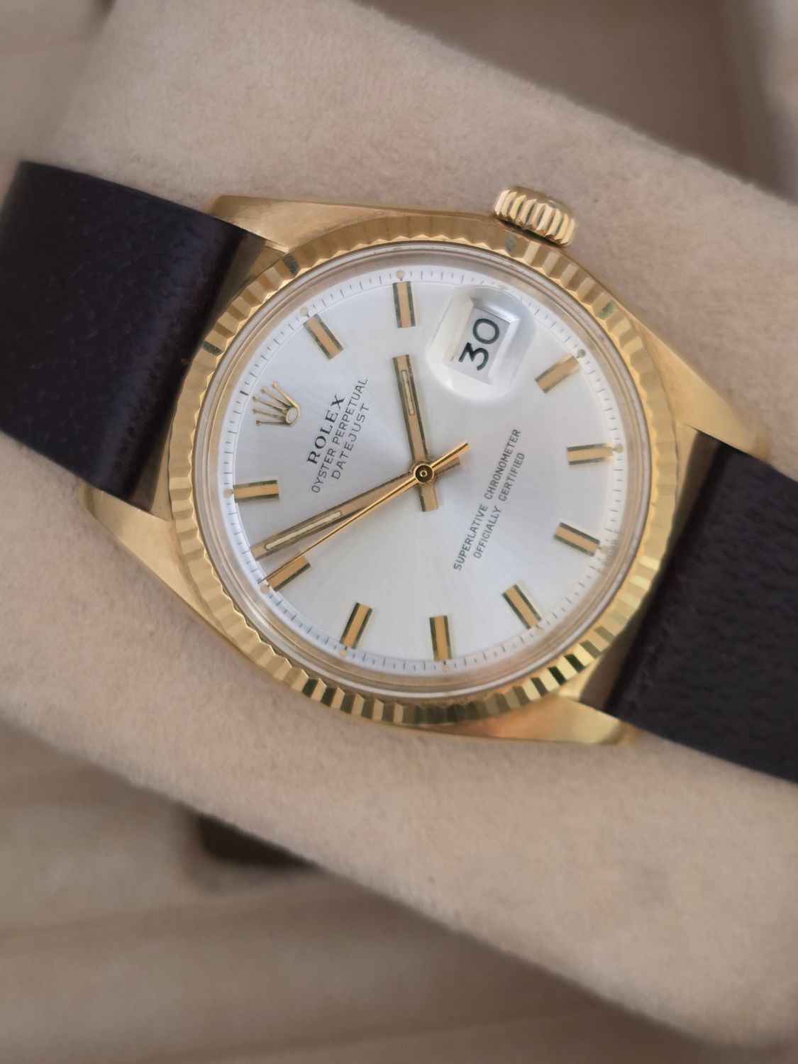Rolex Datejust Ref 1601 36mm, 1972 Solid 18k Gold, Rare Silver 'Wideboy' Dial