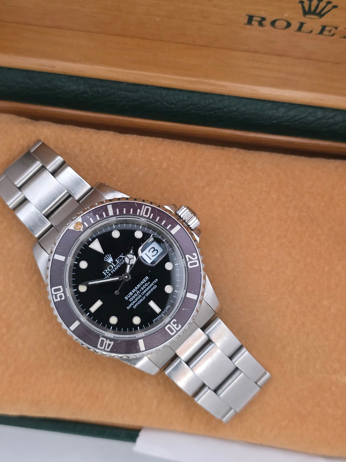 Rolex Submariner Date 16610 40mm Black Bezel, 1998 Full Set