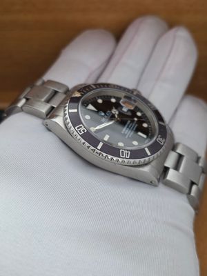 Rolex Submariner Date 16610 40mm Black Bezel, 1998 Full Set