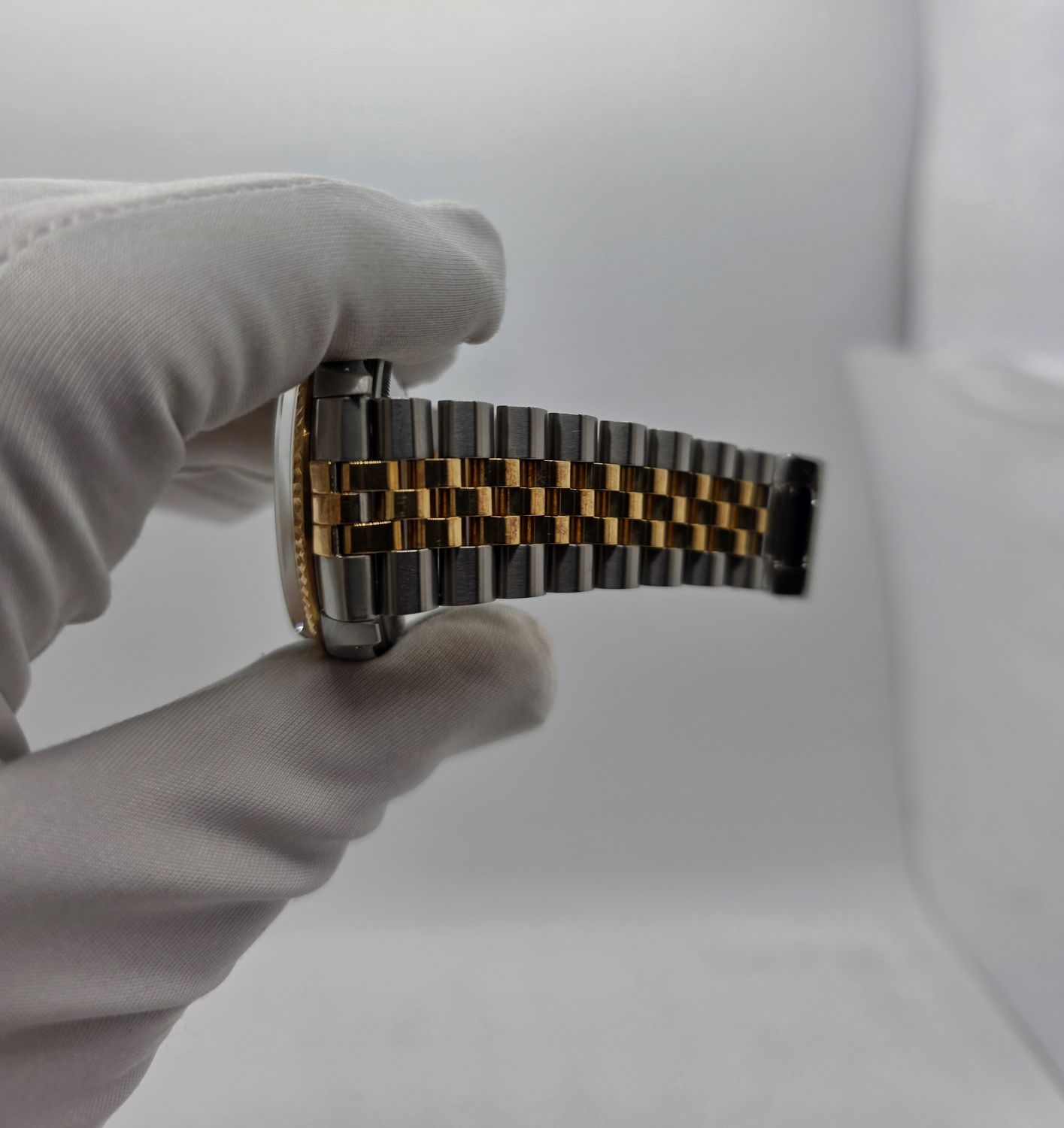 Rolex Datejust 16013 Watch - 1984 Linen Dial, Box &amp; Papers