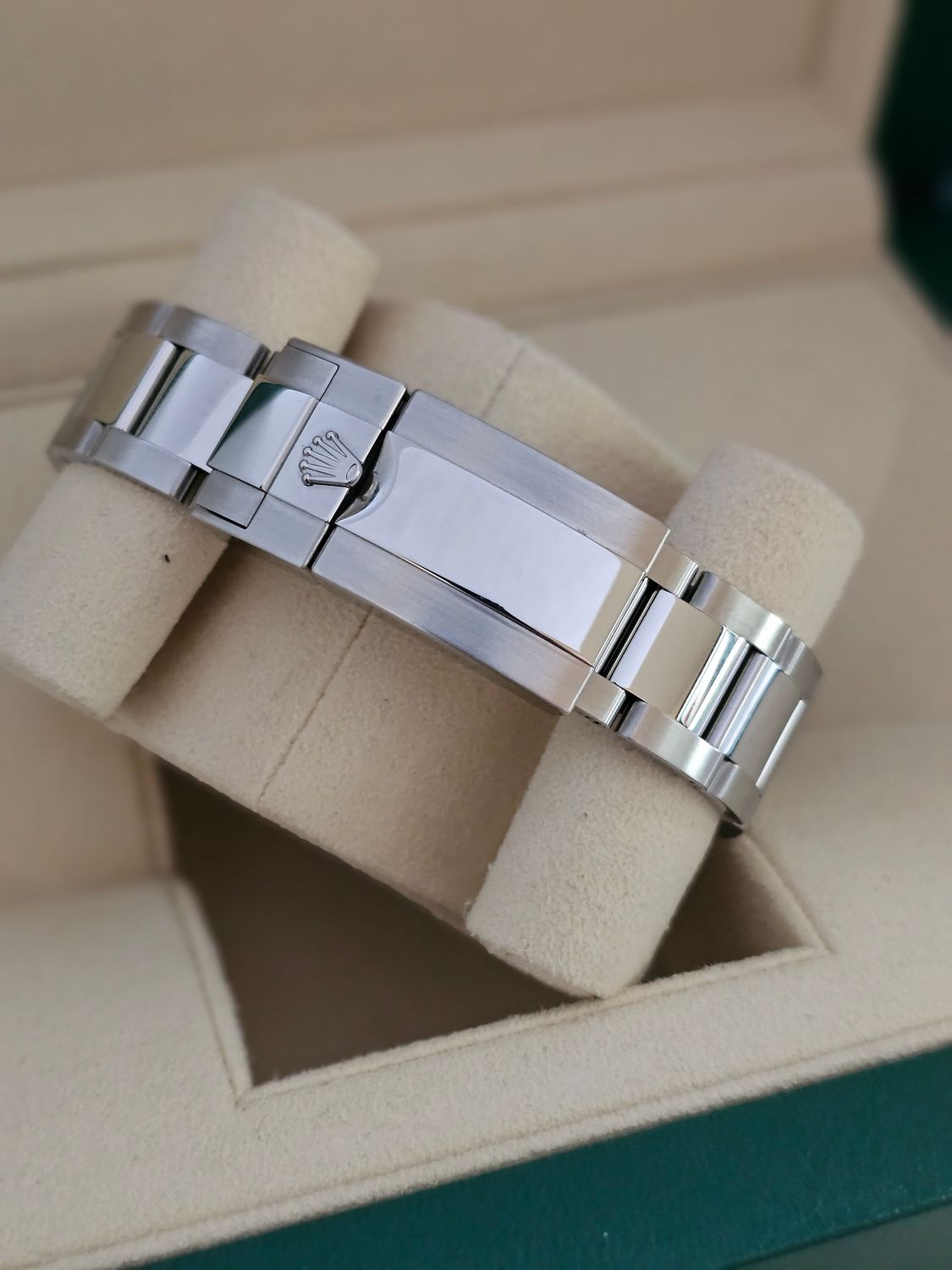 Rolex Daytona Black 116500LN Watch - 2018 Box &amp; Rolex Warranty Card