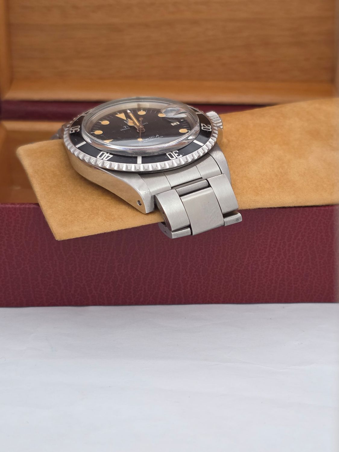 TUDOR Submariner Black 76100 Watch, Circa 1986, Sharp Condition