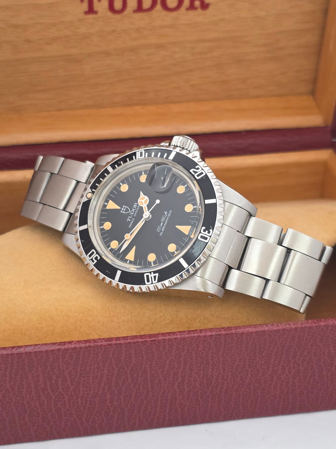 TUDOR Submariner Black 76100 Watch, Circa 1986, Sharp Condition