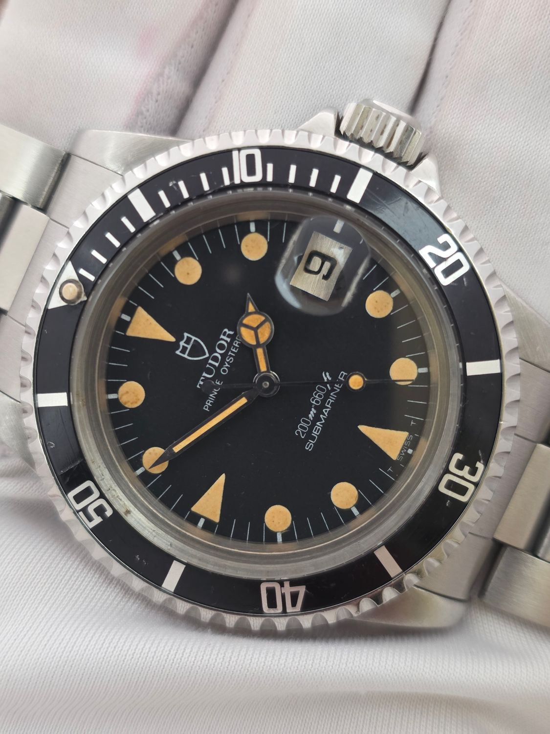 TUDOR Submariner Black 76100 Watch, Circa 1986, Sharp Condition