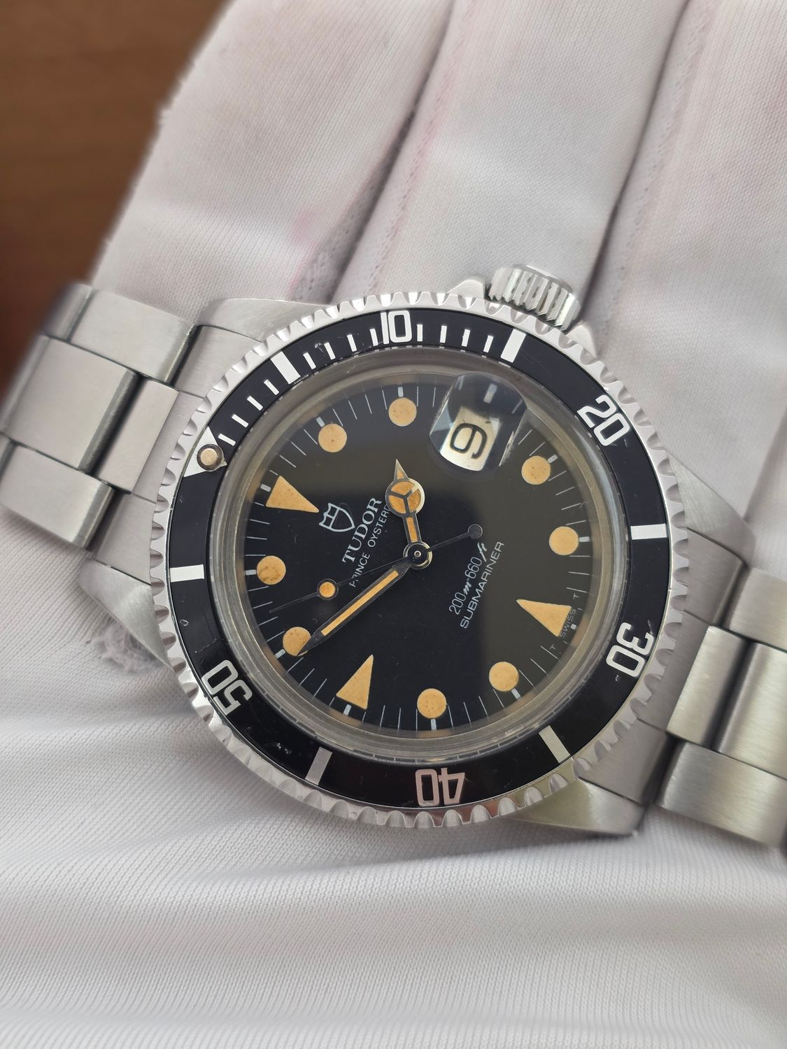 TUDOR Submariner Black 76100 Watch, Circa 1986, Sharp Condition