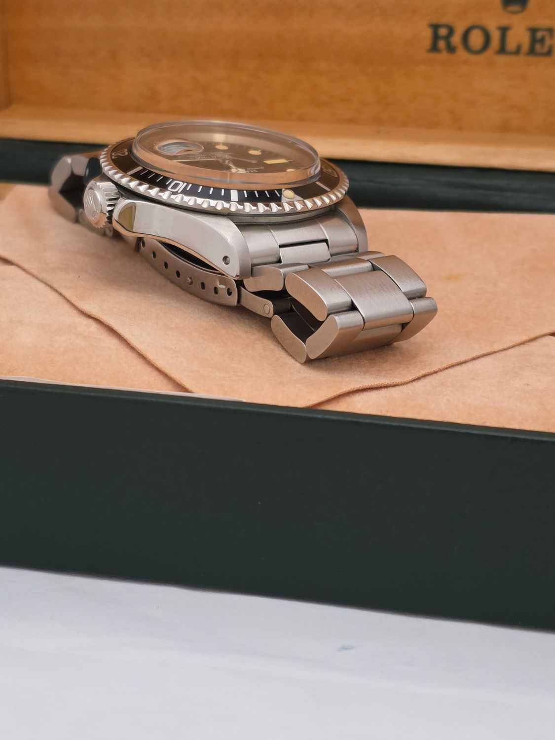 Rolex Submariner 1680 1978 Matte Dial Cream Patina, B&amp;P &amp; Rolex Service