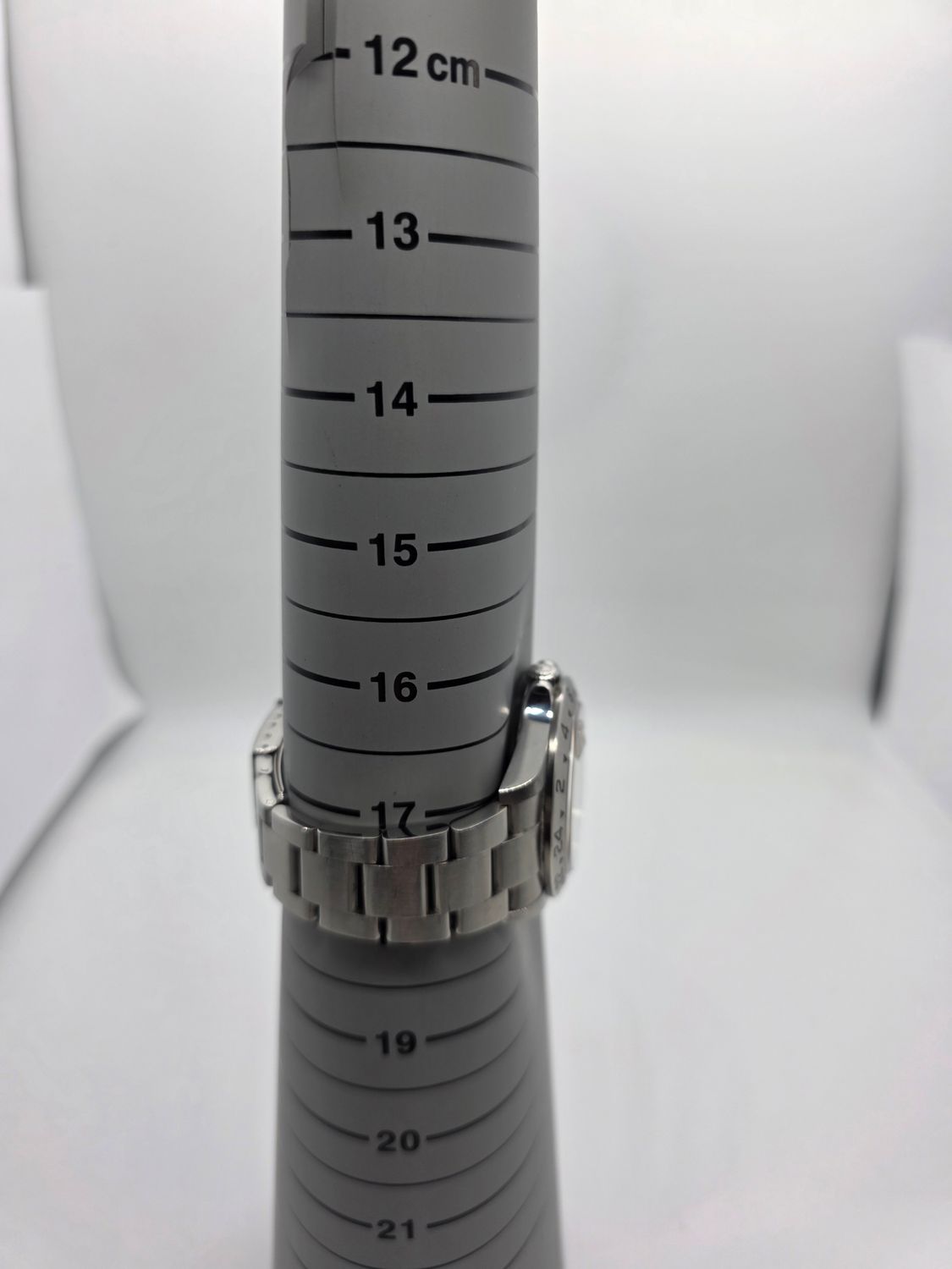 Rolex Explorer II 16570 Polar Watch | 2005 Full Collectors Set, Sharp Condition