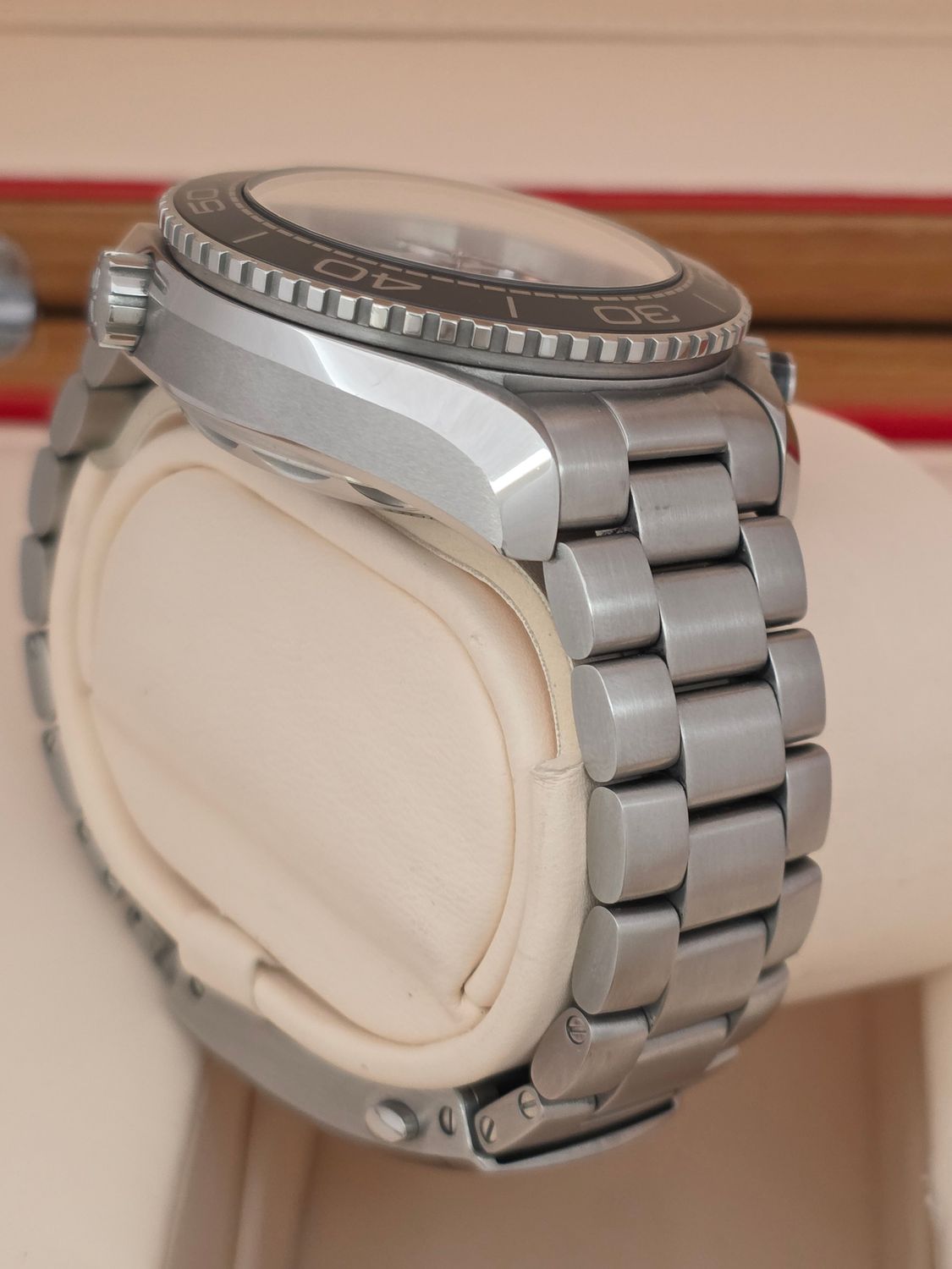 OMEGA Seamaster Planet Ocean 215.30.46.51.01.002, Chrono Black Dial, 2019 Full Set