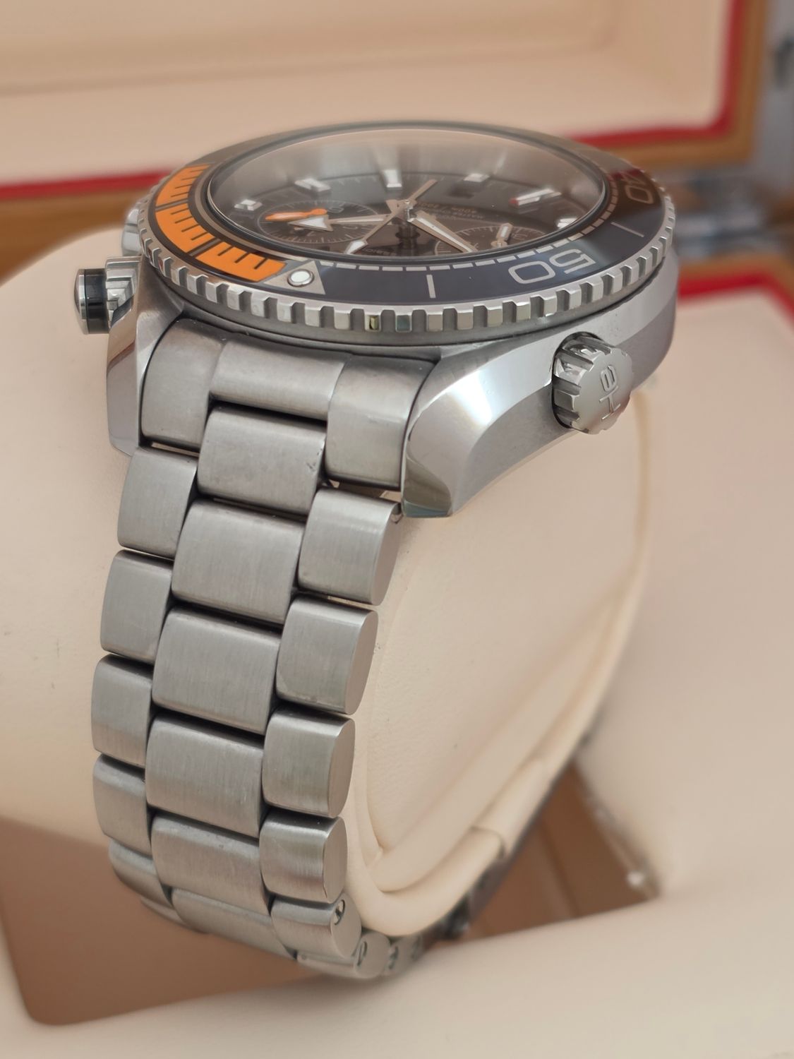 OMEGA Seamaster Planet Ocean 215.30.46.51.01.002, Chrono Black Dial, 2019 Full Set