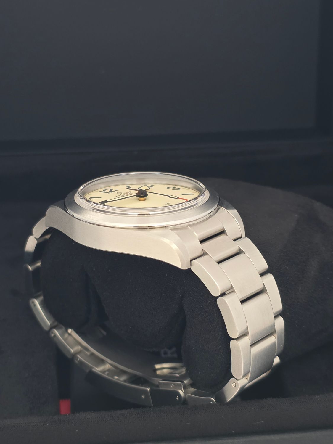 TUDOR Ranger 79950 Dune/Beige Dial 39mm 2026 Full Set, Super Sharp Condition