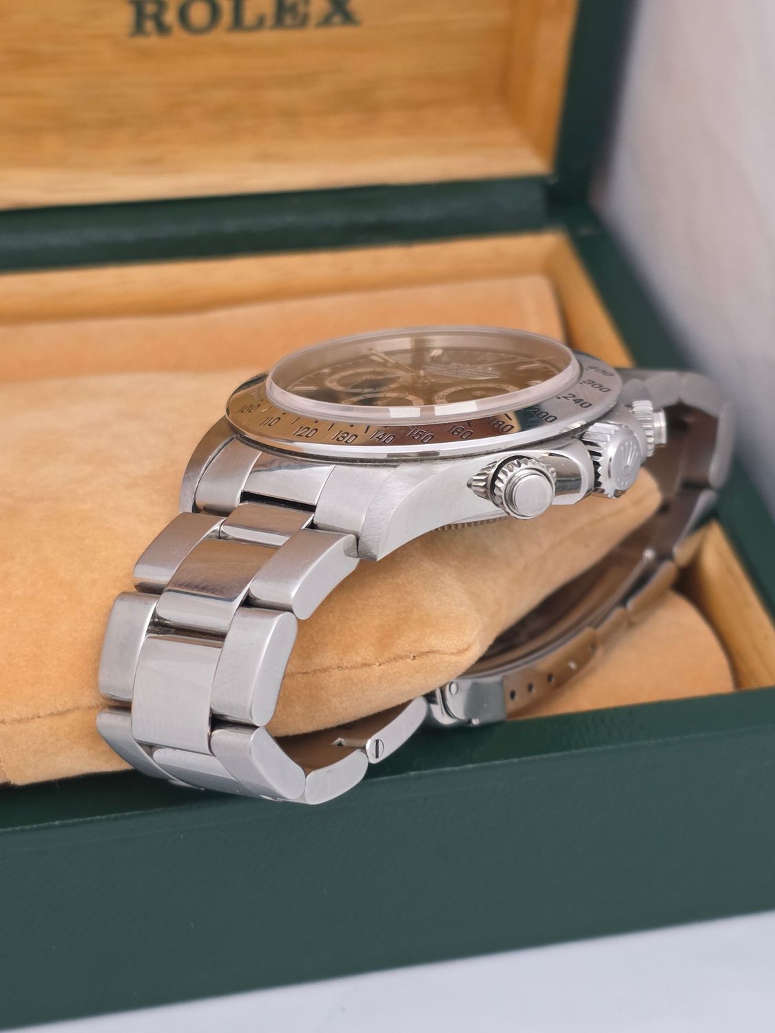 Rolex Zenith Daytona 16520 Black Dial, Super Sharp Condition, Circa 1997