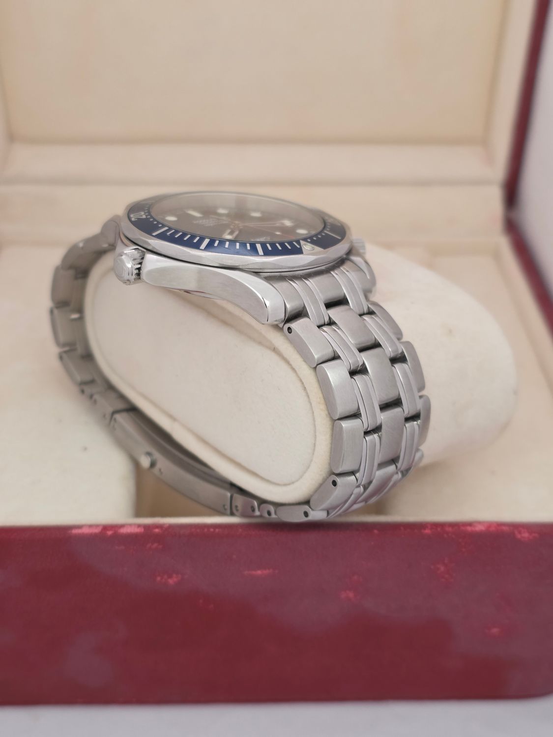 OMEGA Seamaster Professional 300m Blue Watch - 2541.80.00 "GoldenEye"