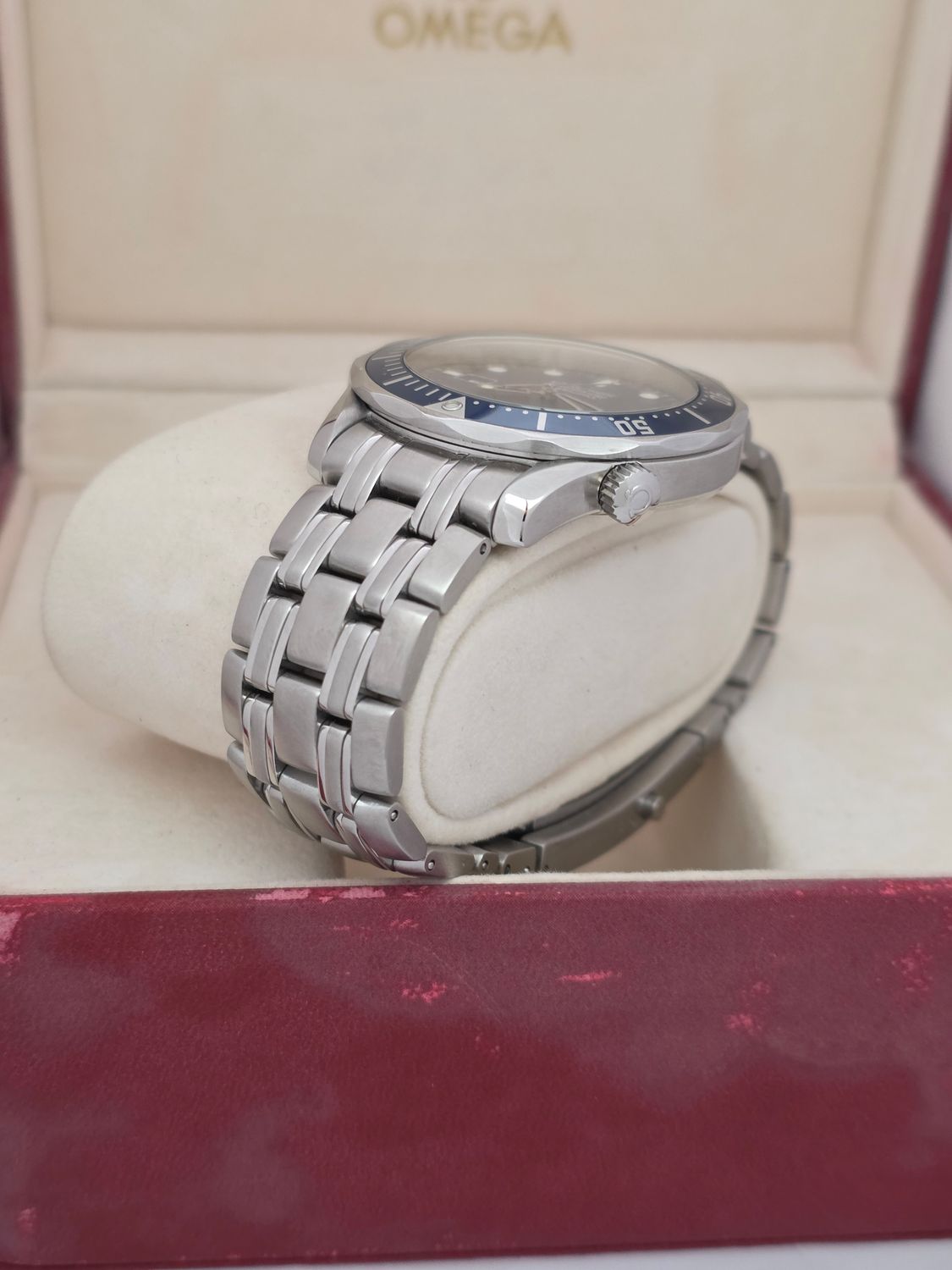 OMEGA Seamaster Professional 300m Blue Watch - 2541.80.00 "GoldenEye"