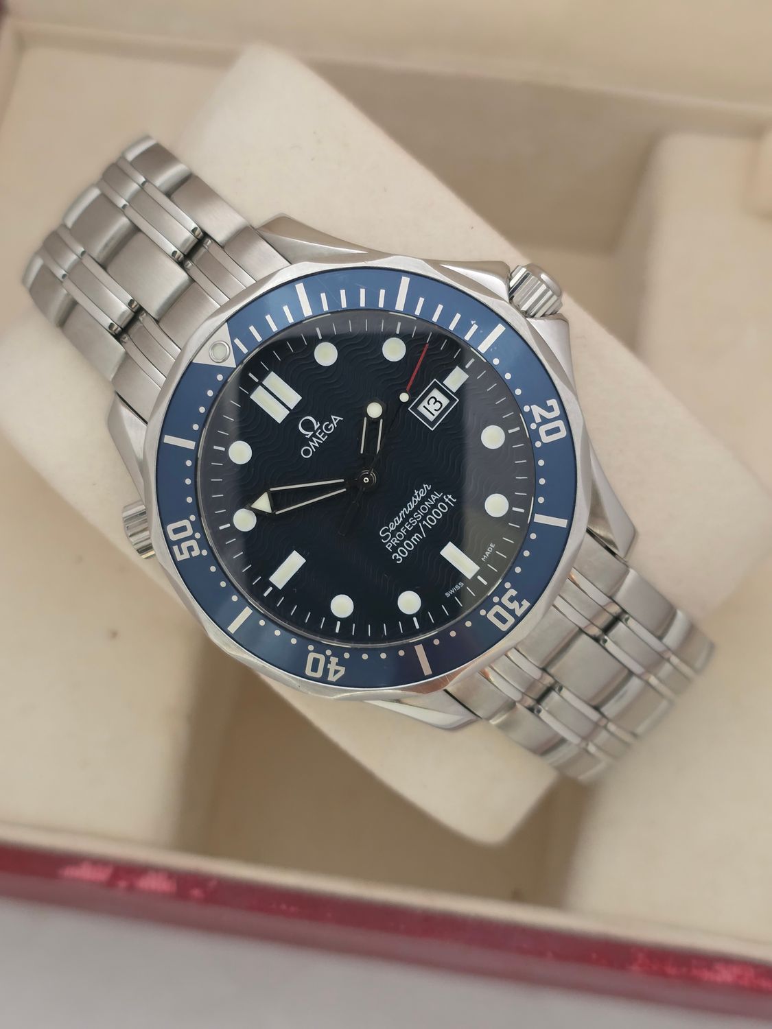 OMEGA Seamaster Professional 300m Blue Watch - 2541.80.00 "GoldenEye"